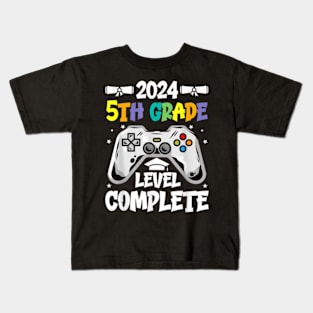 5Th Grade Level Complete Graduation Class 2024 Gamer Boys Kids T-Shirt